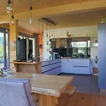 Elisabeth Villa